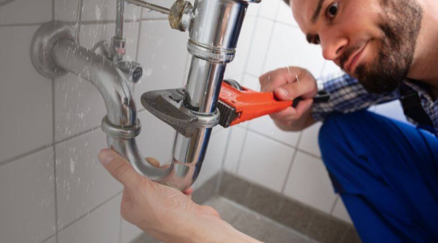Professional same day plumber services in Bay City, MI